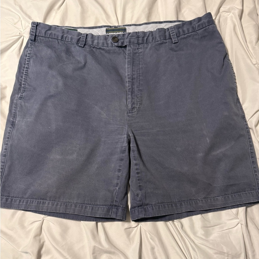 Orvis Men's Navy Flat Front Shorts